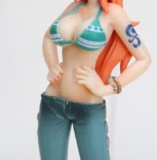 One Piece Nami Figurine (15cm)